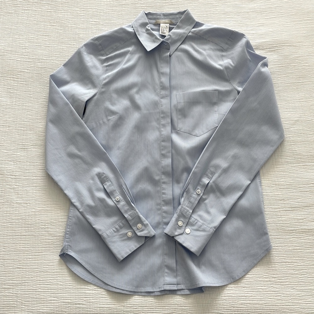 H&M button up shirt - blue / white pinstripes - size 0